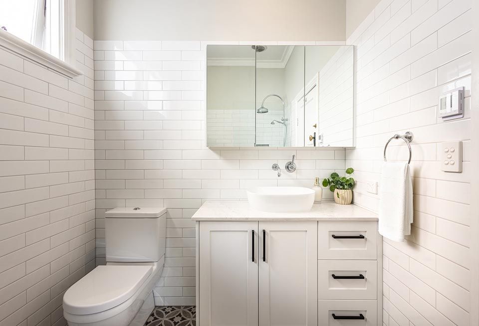 Rescom Complete bathroom renovation, Kingsville